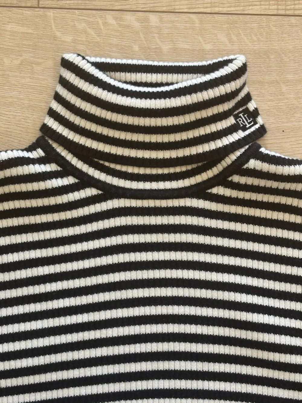 Ralph Lauren Preppy Black & White Striped Chunky Knit Turtleneck Sweater Ribbed - Picture 4 of 10